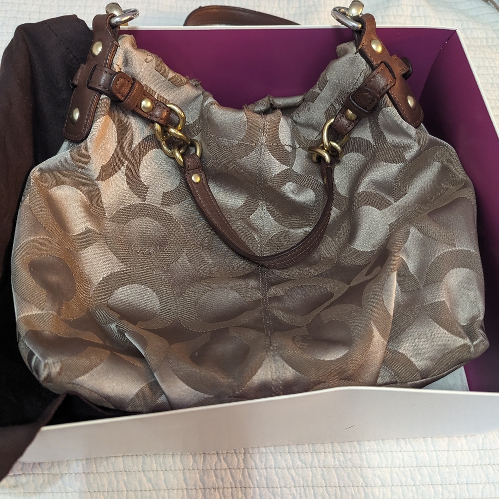 Classic Coach Purse